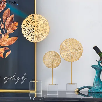 Crystal Bazės Lotus Papuošalai Minimalistinio Golden Flower Statula Kambarį Apdaila Metalo Amatų Skulptūra Namų Dekoro Šiuolaikinės